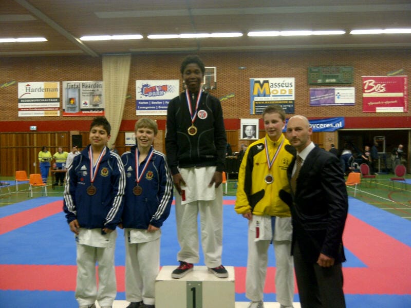 Juwan_goud_Emmeloord